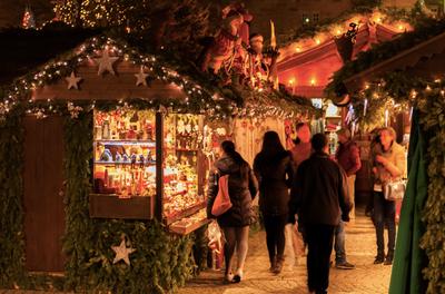 12 Christmas Markets for the 12 Days of Christmas đ