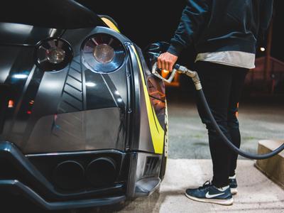 Ten Top Tips for Driving More Fuel Efficiently