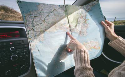 Top 10 Road Trip Destinations to Explore with a Rental Car in the United Kingdom