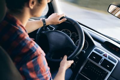 Safety tips for couples to remember when driving home for the weekend