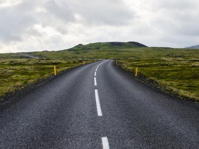 The Ultimate Road Trip: Why Car Hire is the Perfect Choice for Adventurous Travelers